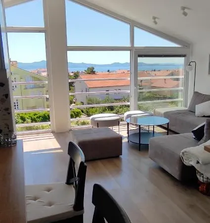 アパート Iva's Cosy Apartment, Sea View And Free Parking *