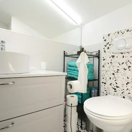 Iva Residence, Sea View And Free Parking * 扎达尔