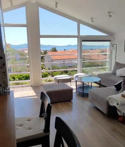アパート Iva's Cosy Apartment, Sea View And Free Parking *